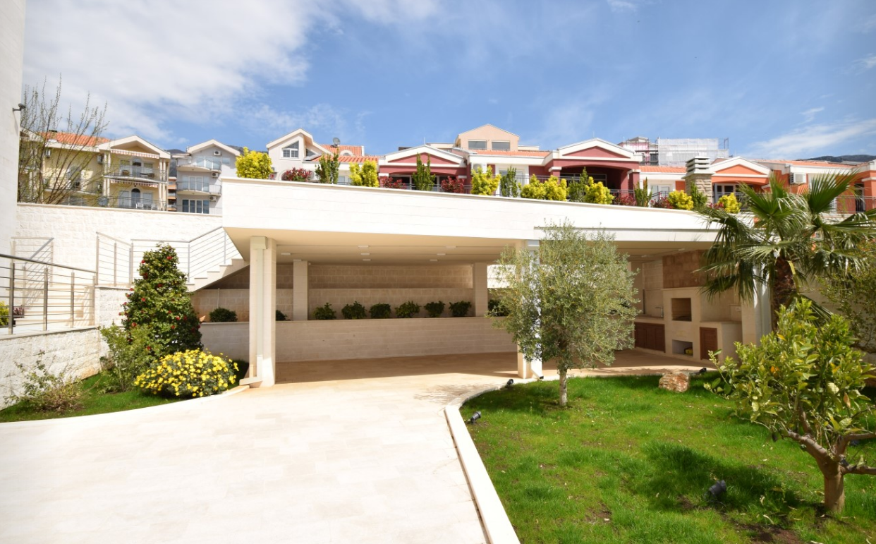 Villa a Becici, Montenegro, 400 m² - foto 13