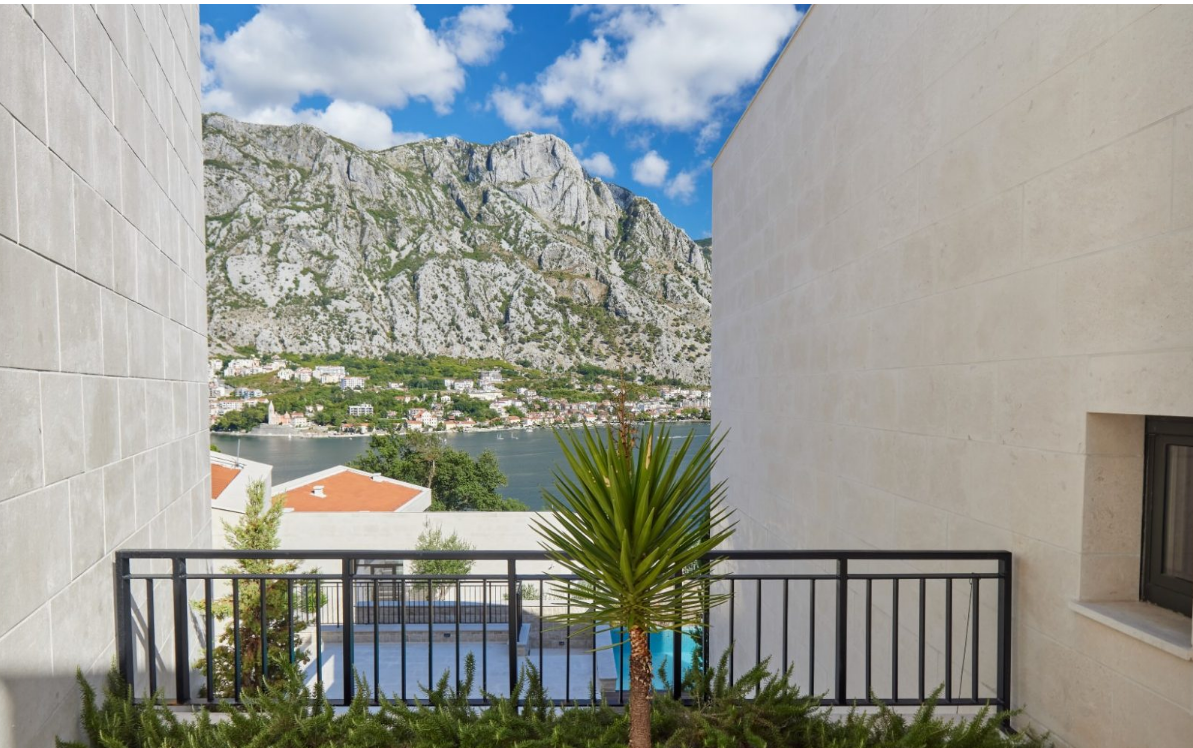 Villa en Prcanj, Montenegro, 456 m² - imagen 18