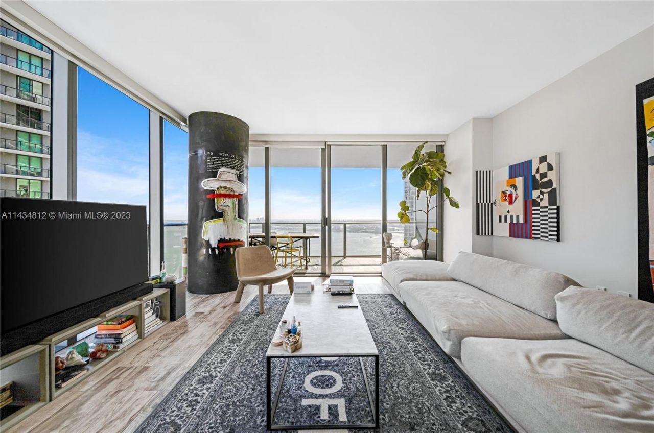 Flat in Miami, USA, 80 m² - picture 6