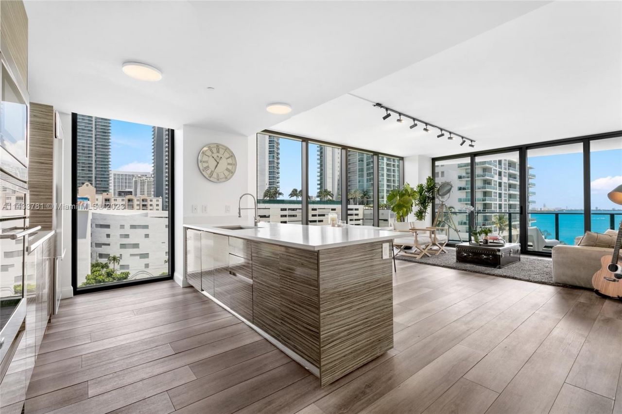 Flat in Miami, USA, 120 m² - picture 7