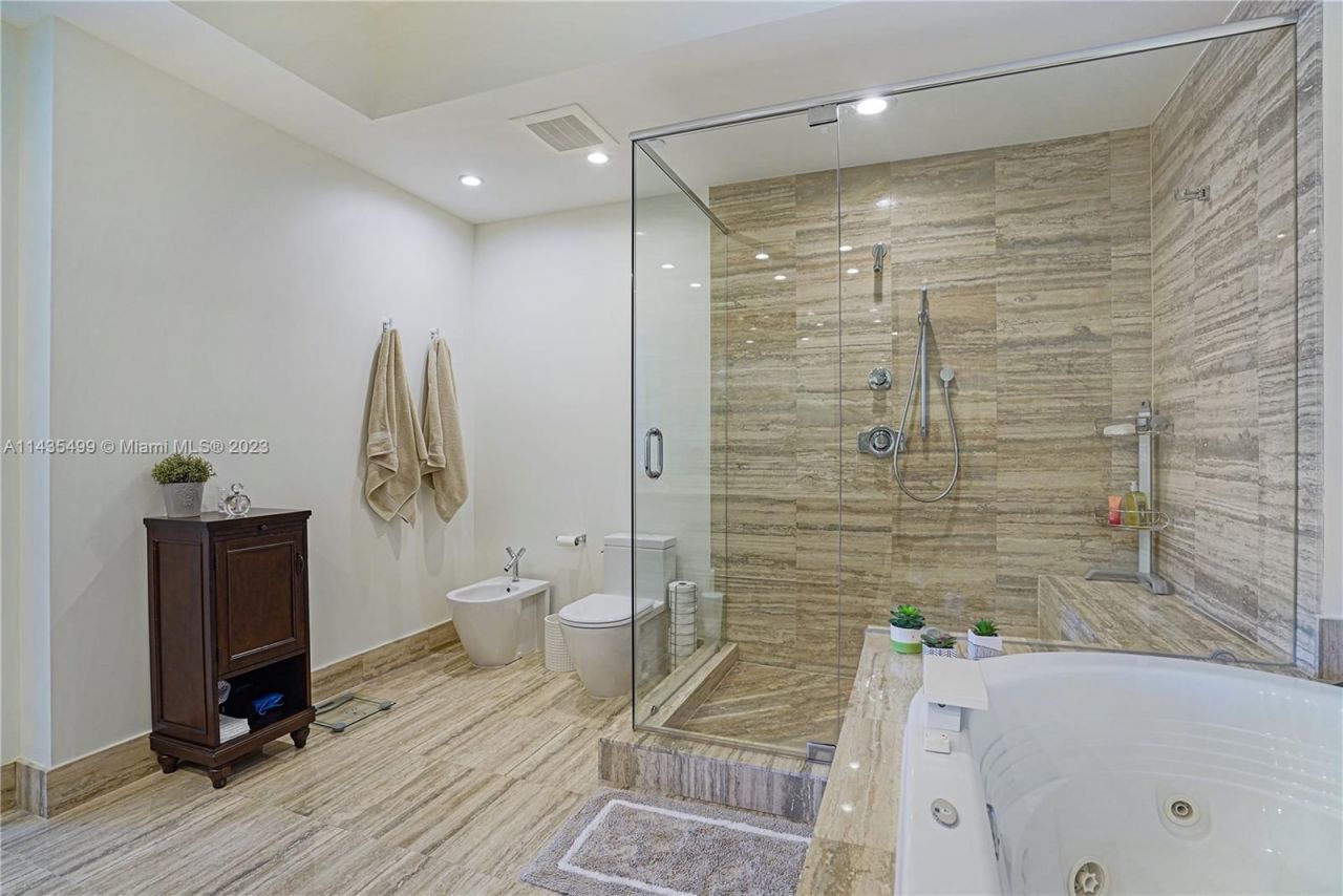 Appartement à Miami, États-Unis, 200 m² - image 14