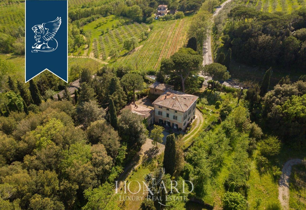 Villa en Montepulciano, Italia, 800 m² - imagen 1