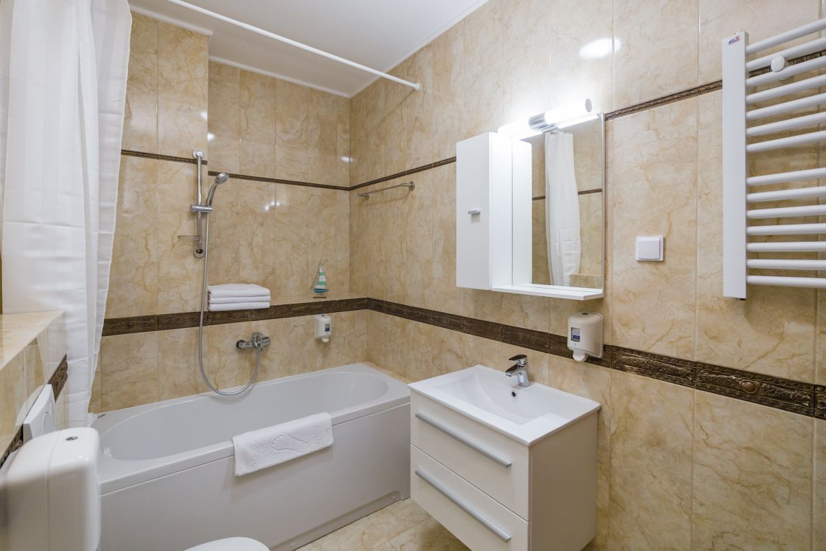 Piso en Becici, Montenegro, 95 m² - imagen 9