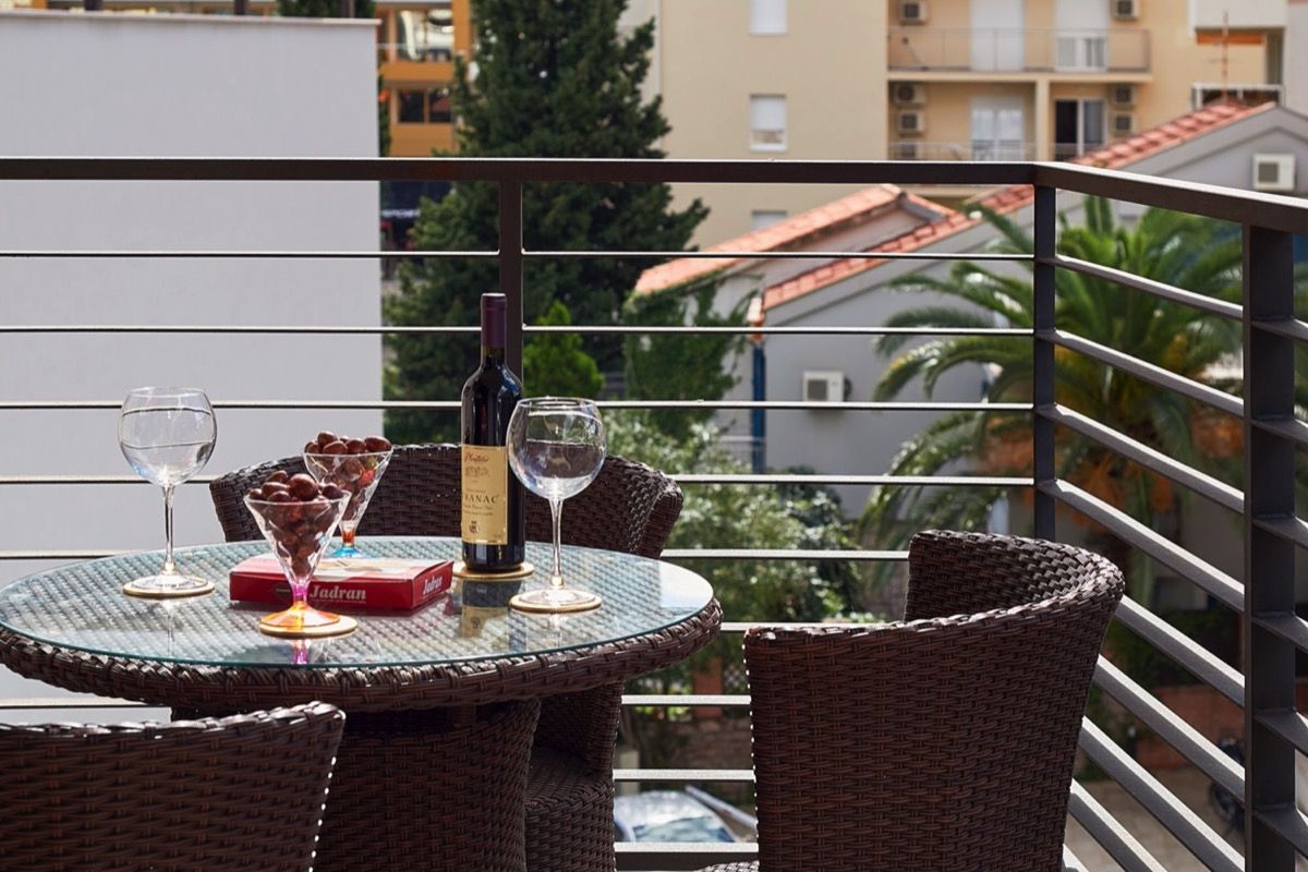 Piso en Budva, Montenegro, 121 m² - imagen 18