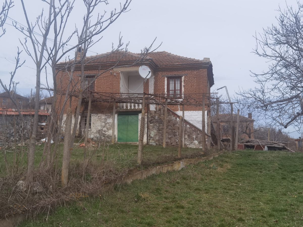 Haus in Momina Tsarkva, Bulgarien, 120 m² - Foto 1