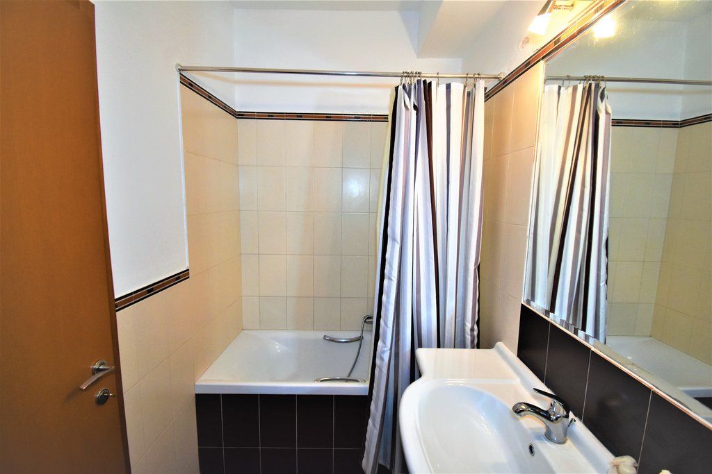 Casa adosada en Loutraki, Grecia, 224 m² - imagen 12