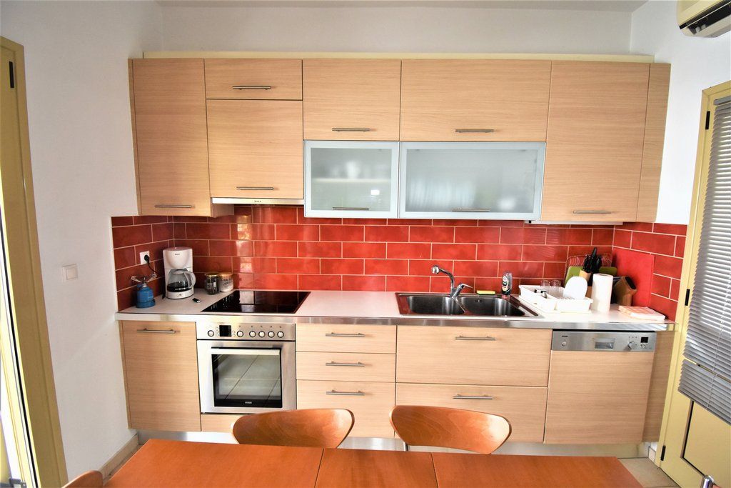 Casa adosada en Loutraki, Grecia, 224 m² - imagen 4