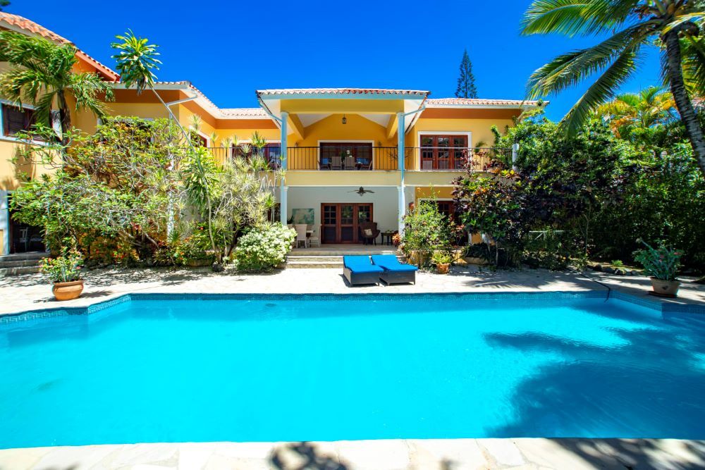 Villa in Cabarete, Dominikanische Republik, 650 m² - Foto 1