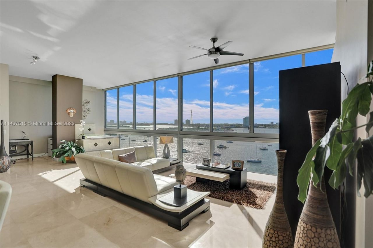 Loft in Miami, USA, 160 m² - picture 2