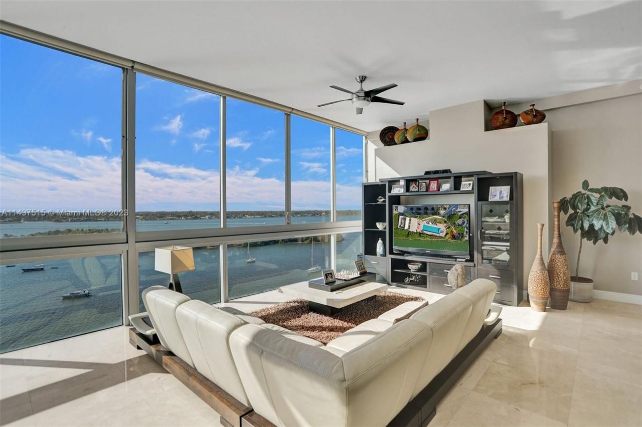 Loft in Miami, USA, 160 m² - picture 7