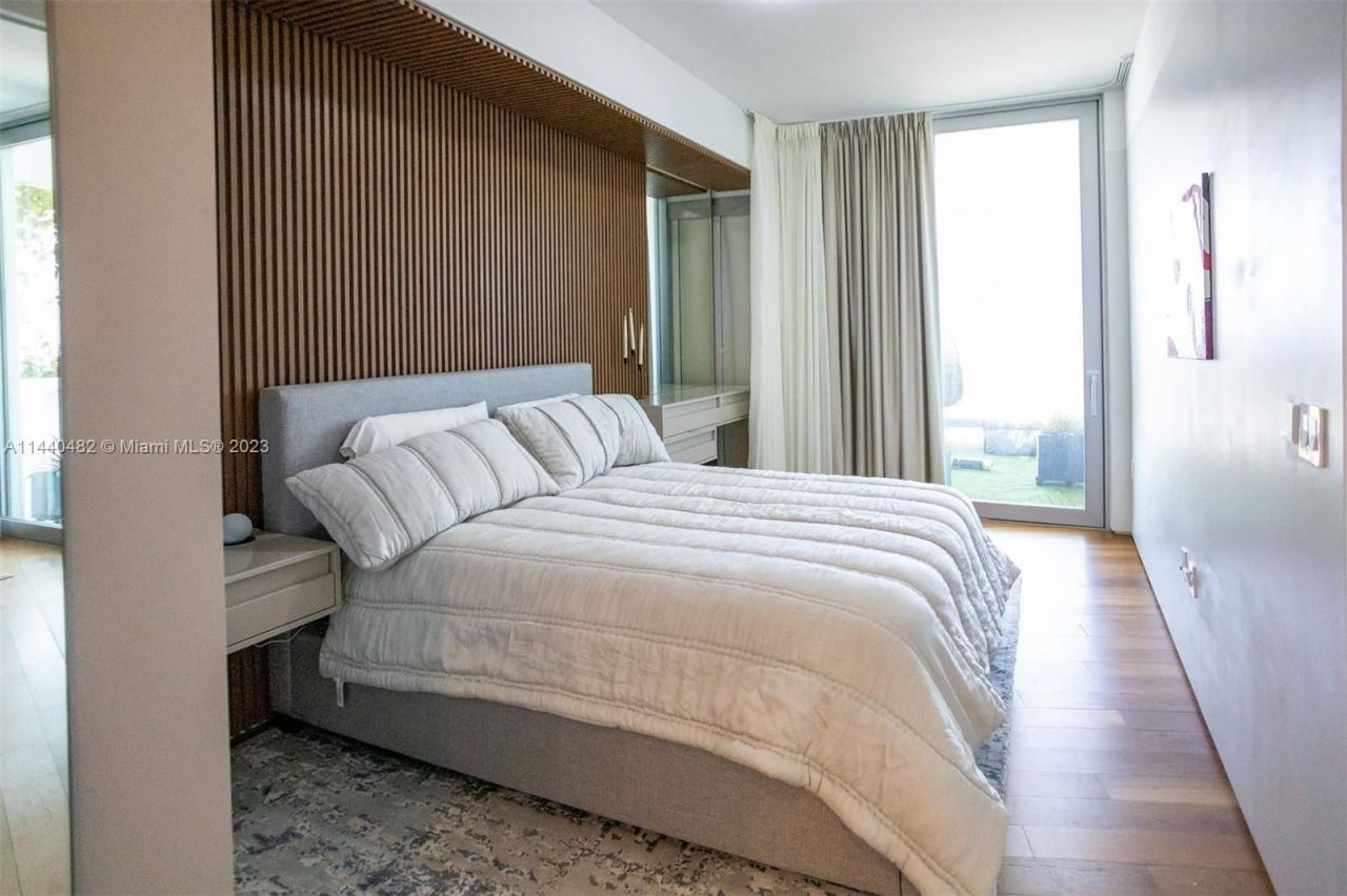 Flat in Miami, USA, 120 m² - picture 11