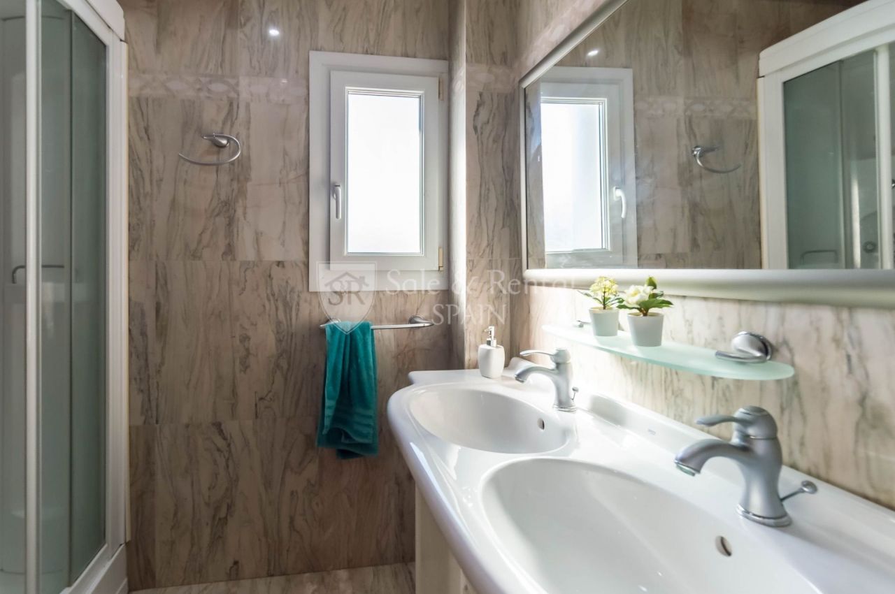 Villa a Lloret de Mar, Spagna, 293 m² - foto 15