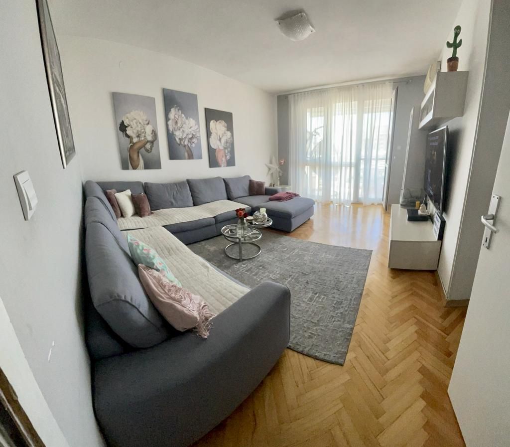 Wohnung in Bar, Montenegro, 108 m² - Foto 1