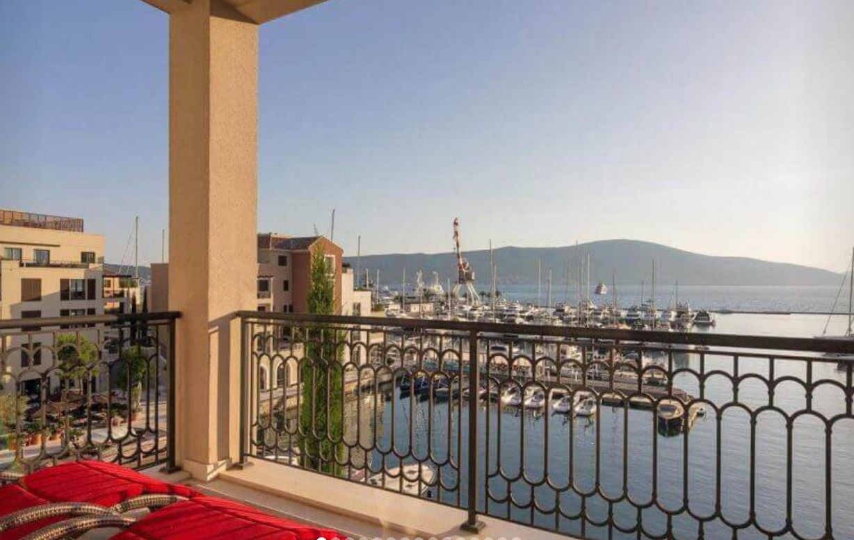 Flat in Tivat, Montenegro, 135 m² - picture 2