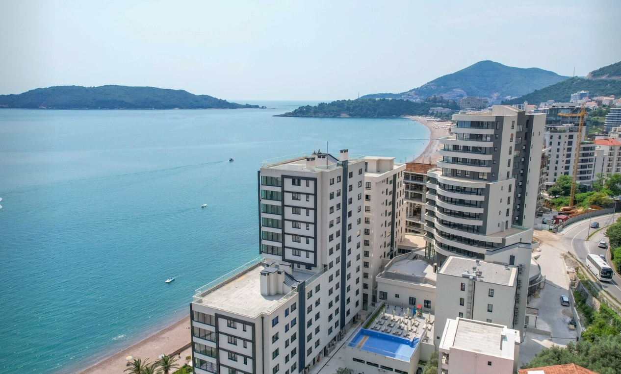 Flat in Rafailovici, Montenegro, 114 m² - picture 3