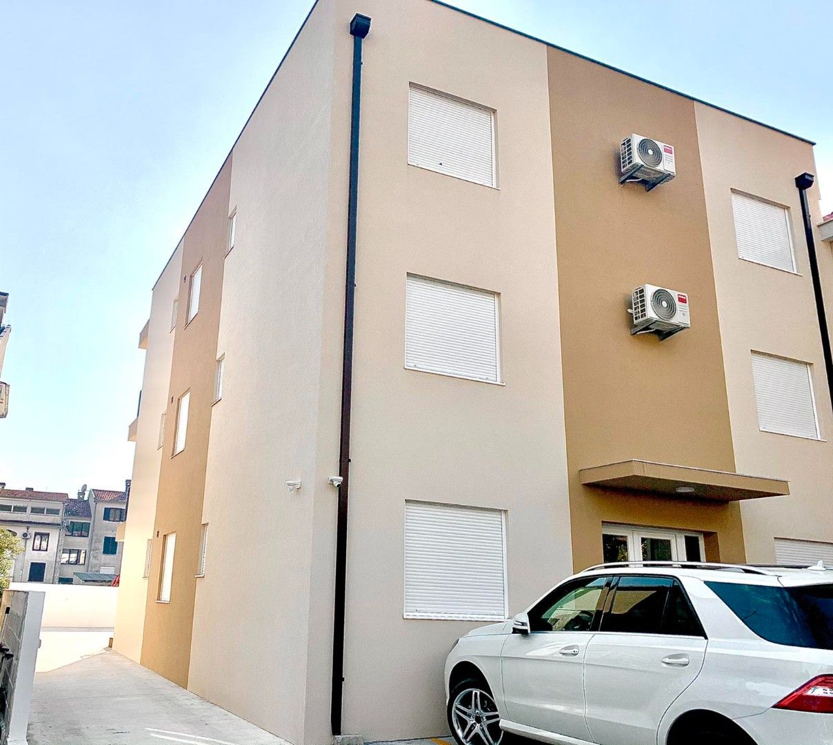 Flat in Tivat, Montenegro, 100 m² - picture 4