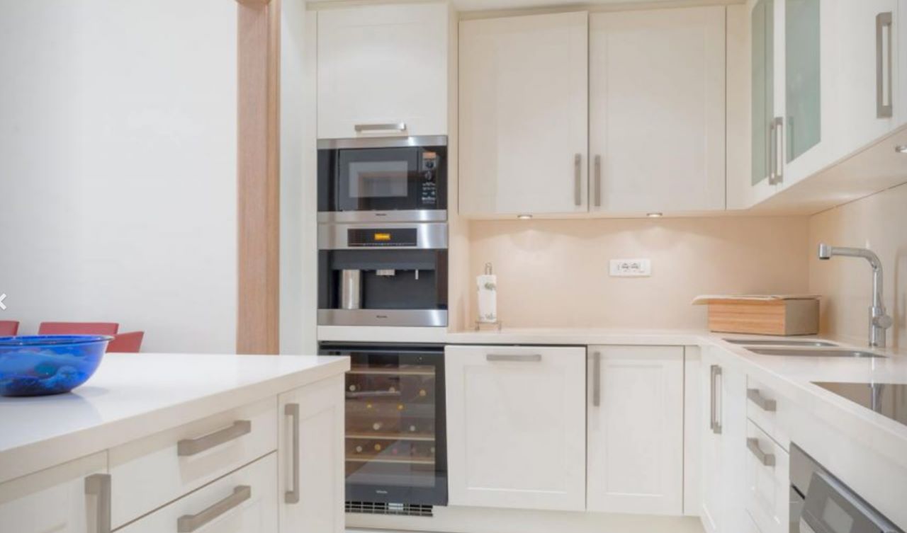 Flat in Tivat, Montenegro, 135 m² - picture 6