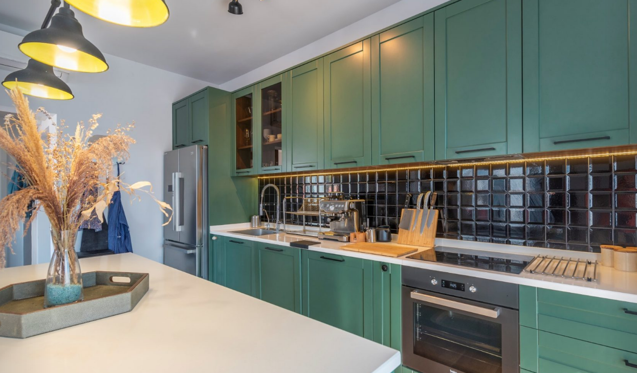 Piso en Lastva, Montenegro, 110 m² - imagen 11