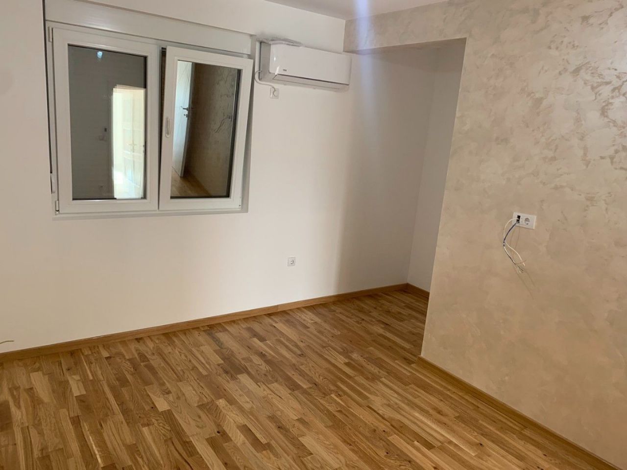 Flat in Tivat, Montenegro, 100 m² - picture 12