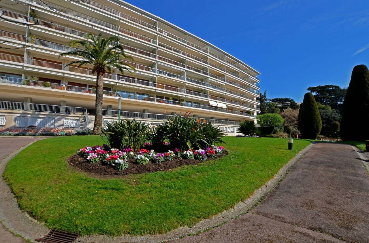 Apartamento en Cannes, Francia, 135 m² - imagen 1