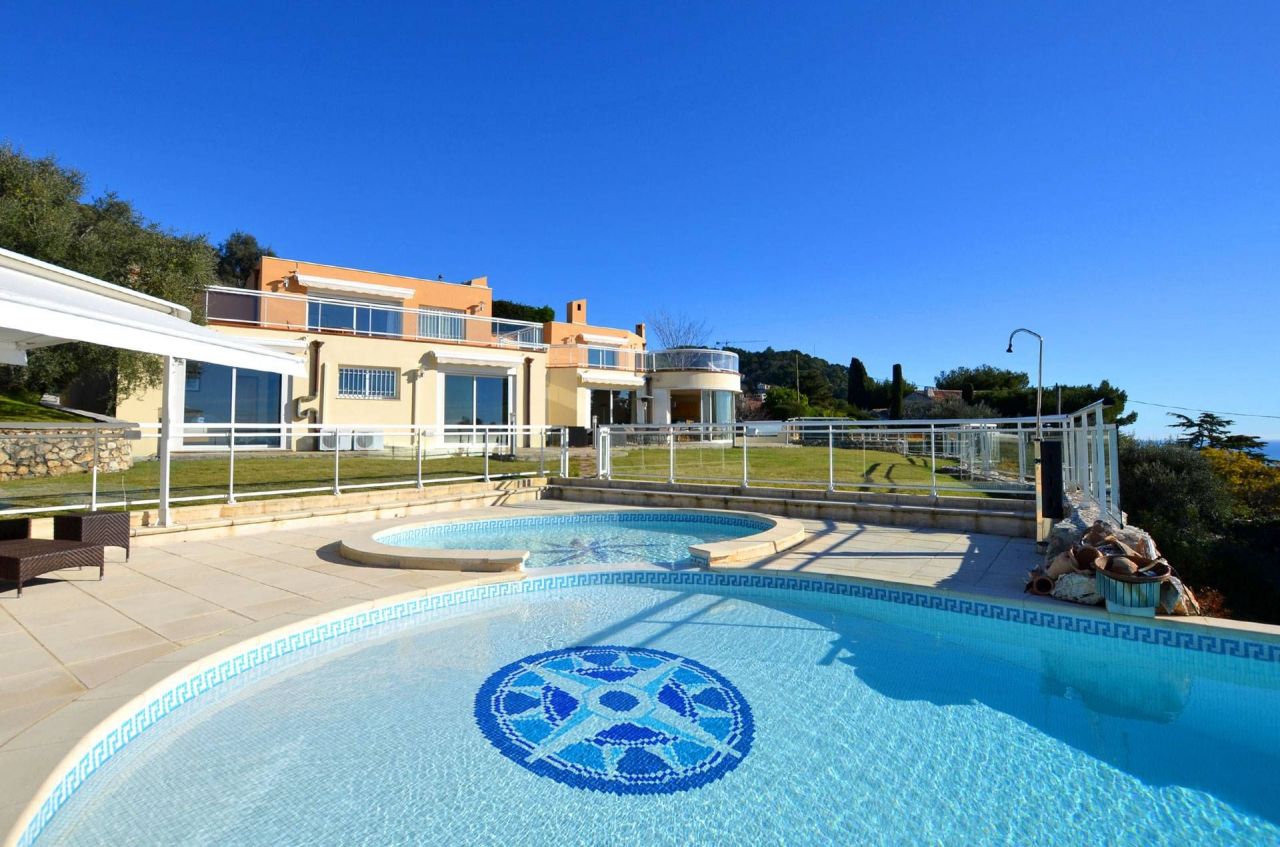 Villa en Niza, Francia, 230 m² - imagen 1