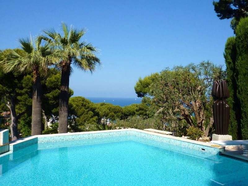 Villa en Antibes, Francia, 385 m² - imagen 1