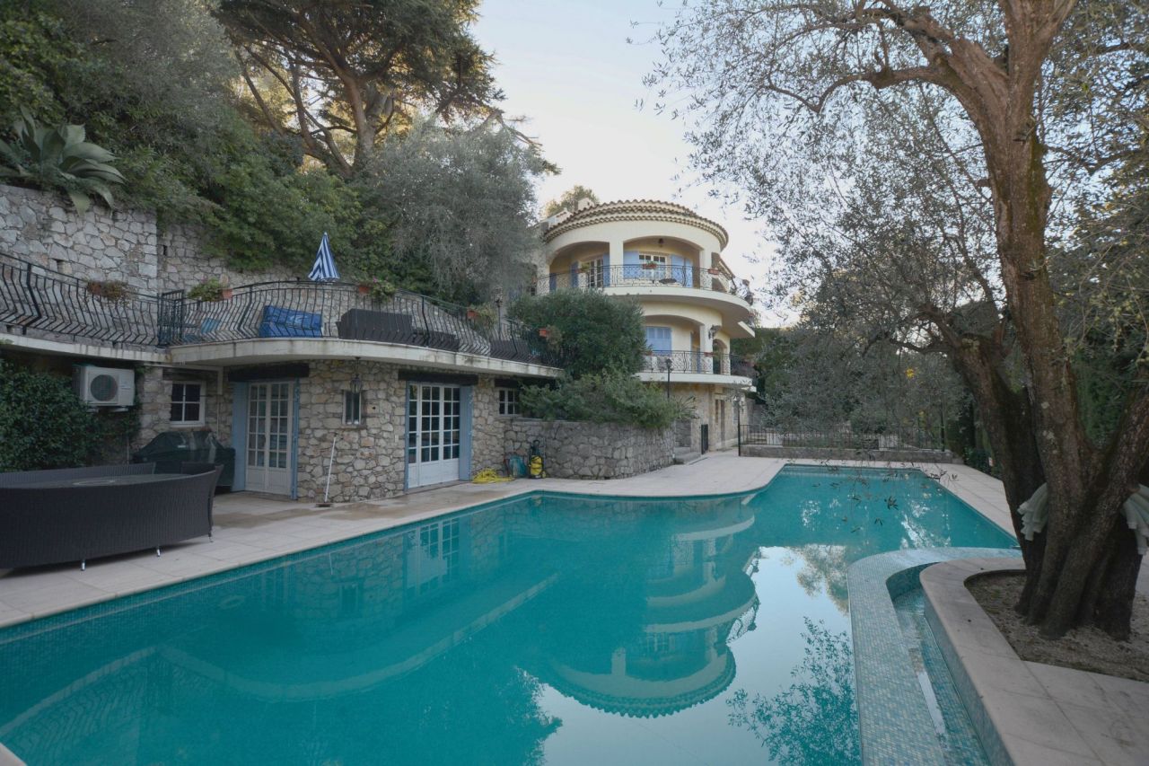 Villa in Cannes, Frankreich, 200 m² - Foto 1