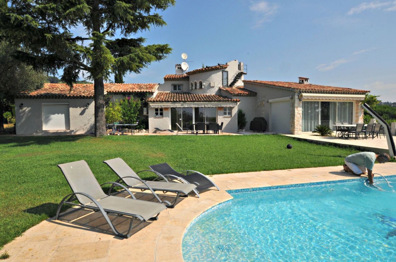 Villa en Mougins, Francia, 235 m² - imagen 1