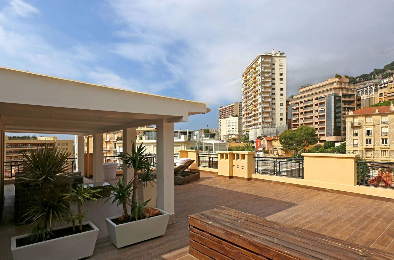 Apartment in Monaco, Monaco, 210 m² - picture 1