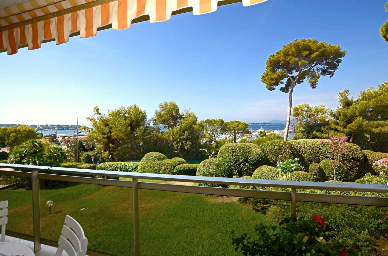 Apartment in Antibes, Frankreich, 80 m² - Foto 1