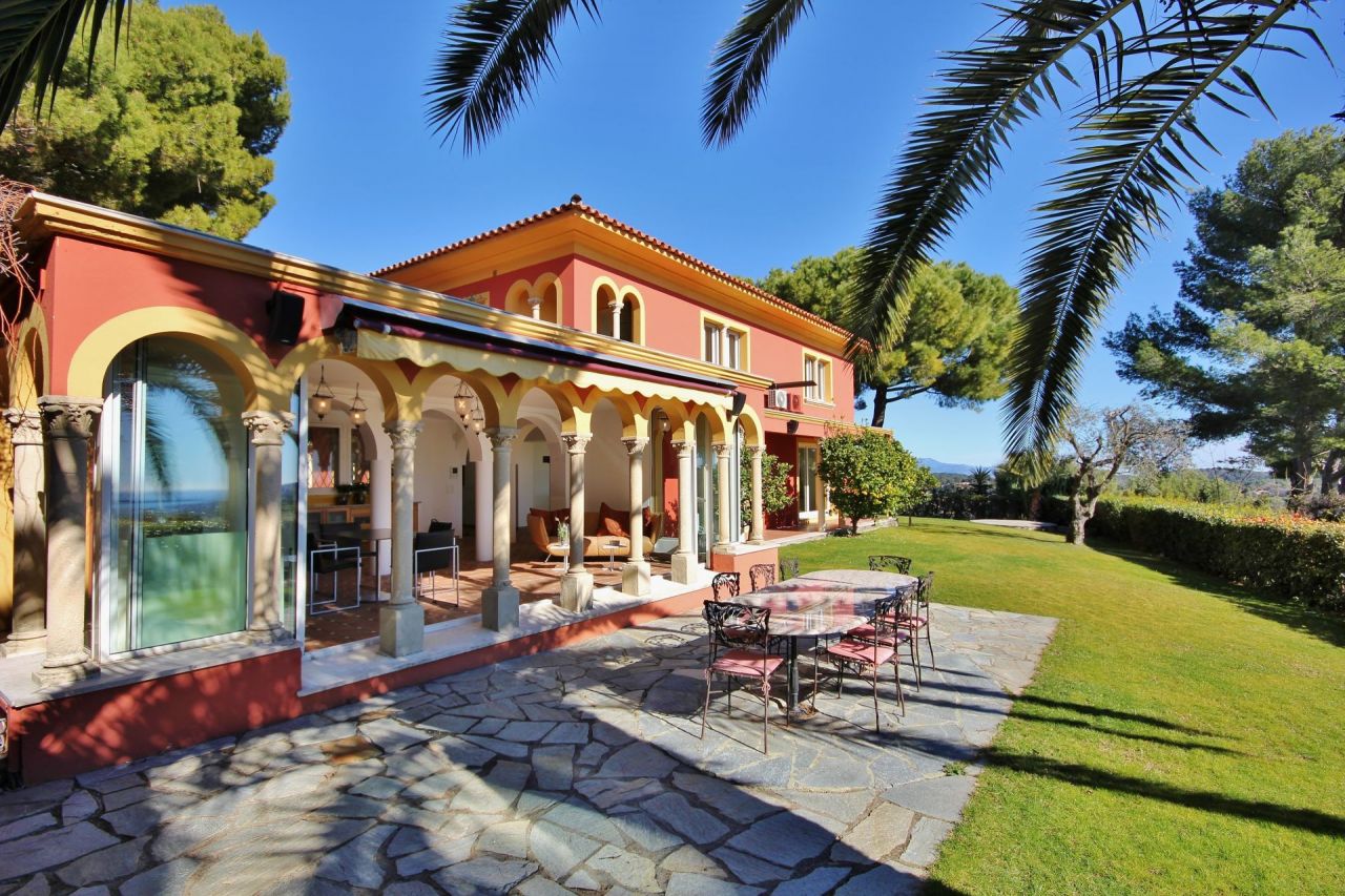 Villa en Mougins, Francia, 550 m² - imagen 1