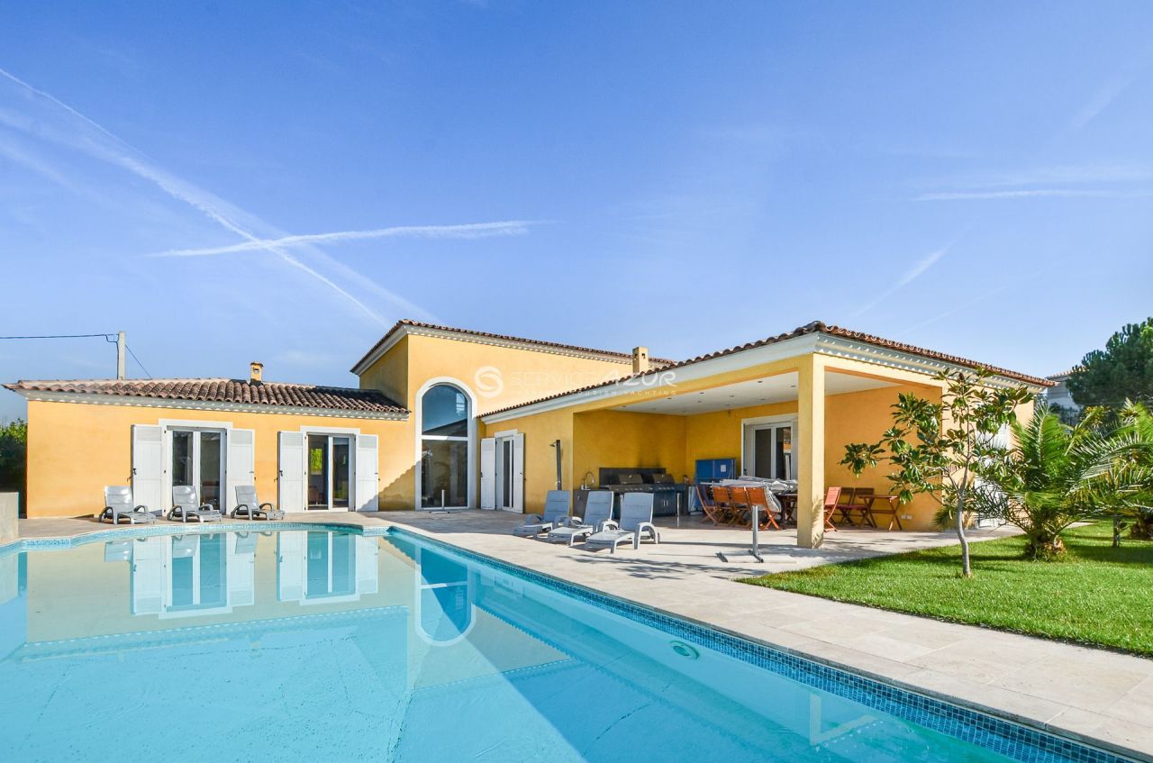 Villa in Mougins, France, 320 m² - picture 2