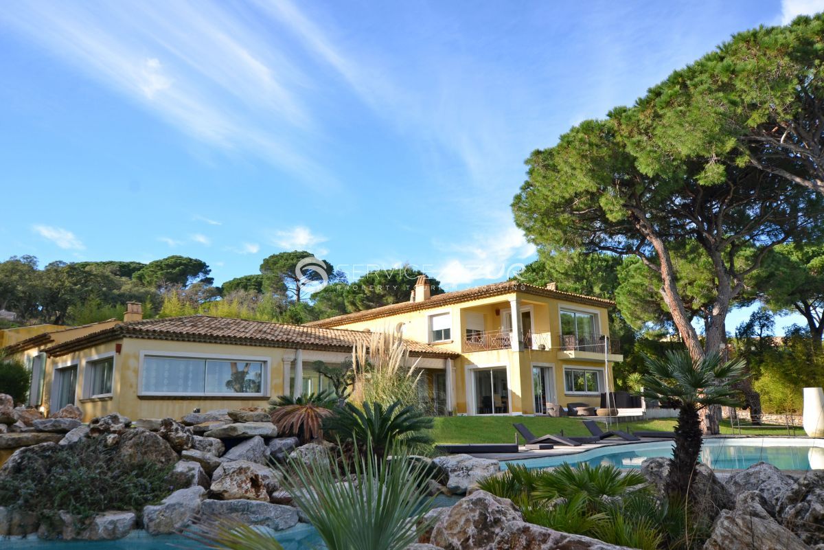 Villa in Saint-Tropez, France, 540 m² - picture 2