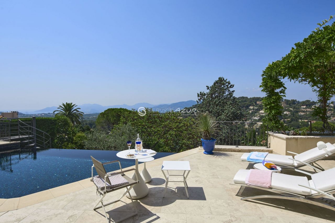 Villa à Mougins, France, 952 m² - image 4