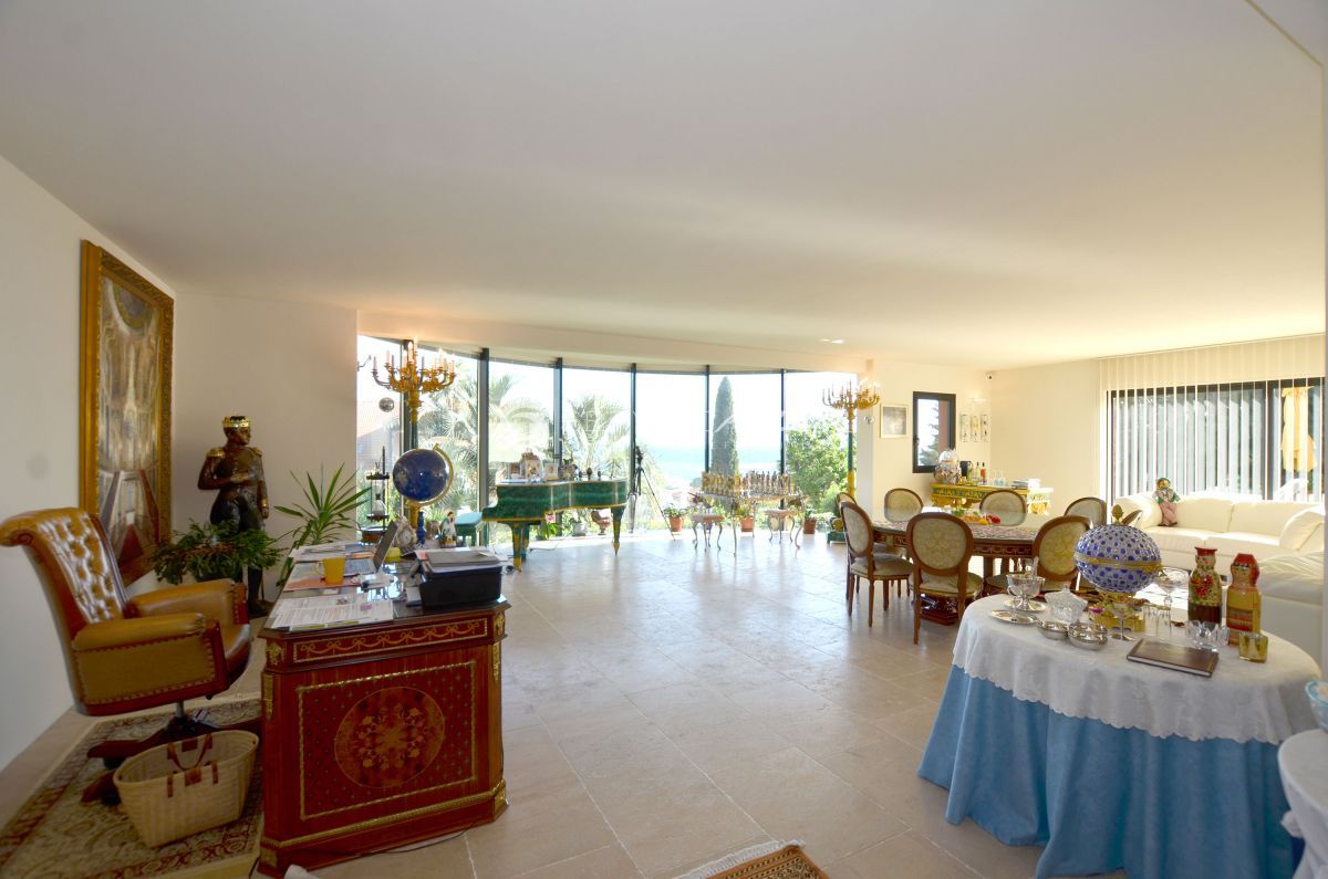 Villa en Menton, Francia, 550 m² - imagen 5