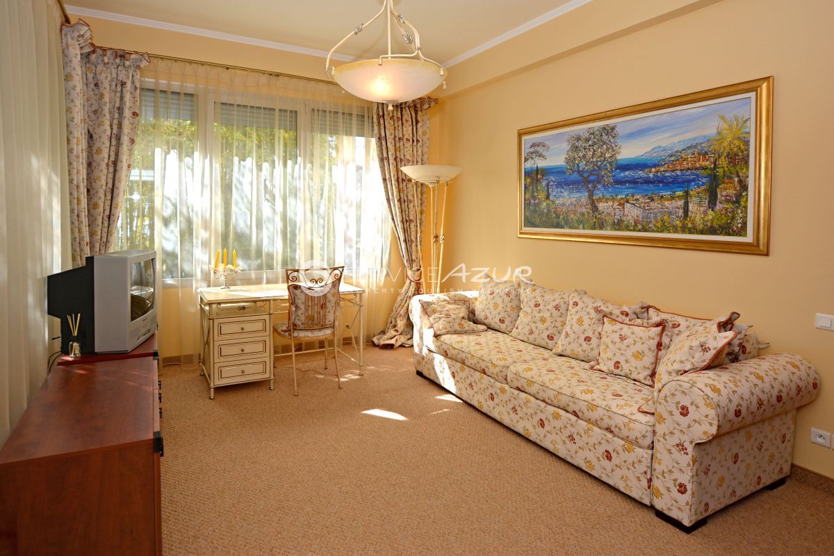 Villa à Cannes, France, 360 m² - image 6