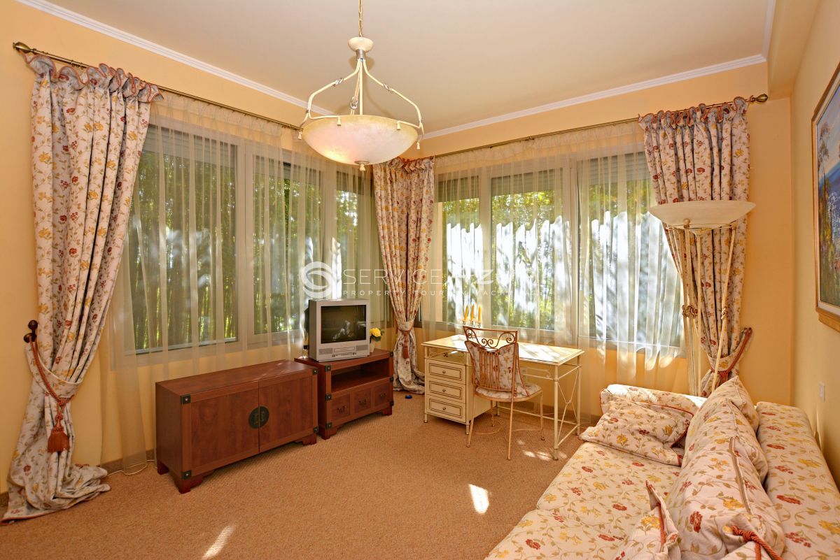 Villa à Cannes, France, 360 m² - image 7