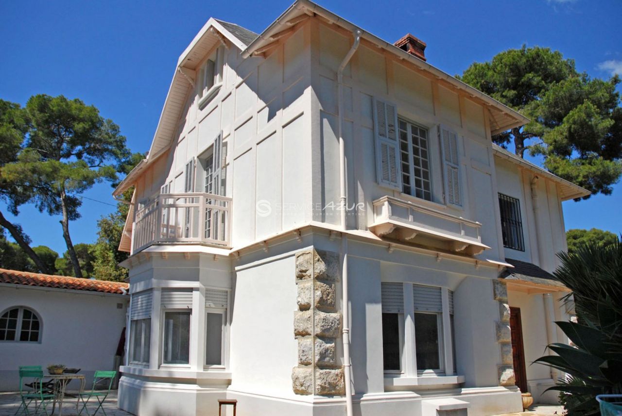 Villa à Roquebrune Cap Martin, France, 330 m² - image 7