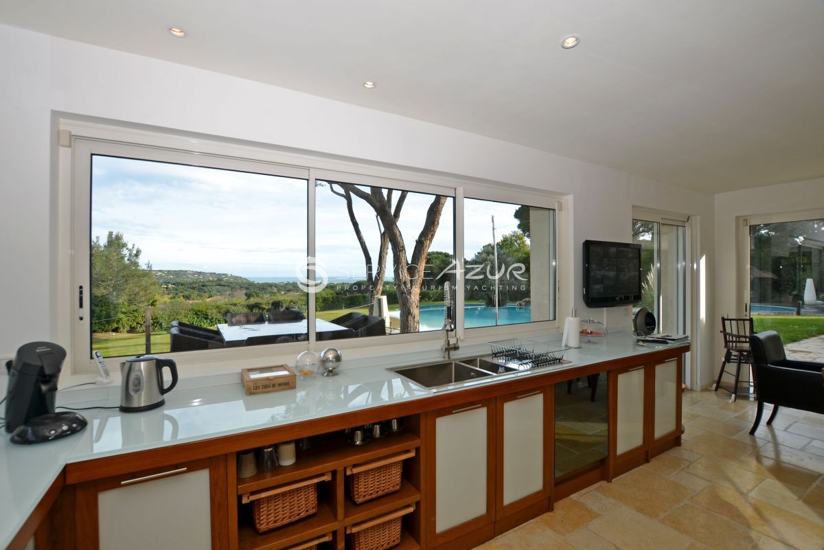 Villa in Saint-Tropez, France, 540 m² - picture 8