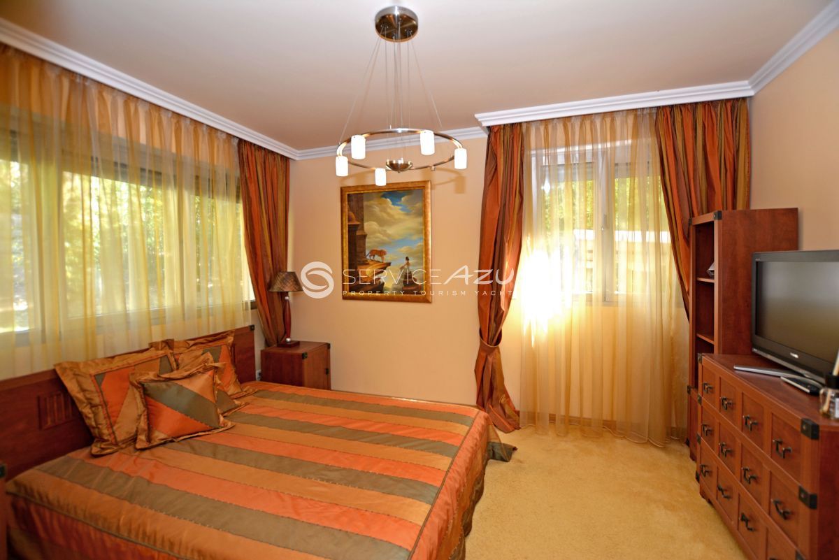 Villa à Cannes, France, 360 m² - image 9