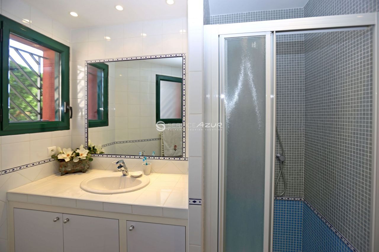 Villa in Nizza, Frankreich, 200 m² - Foto 12