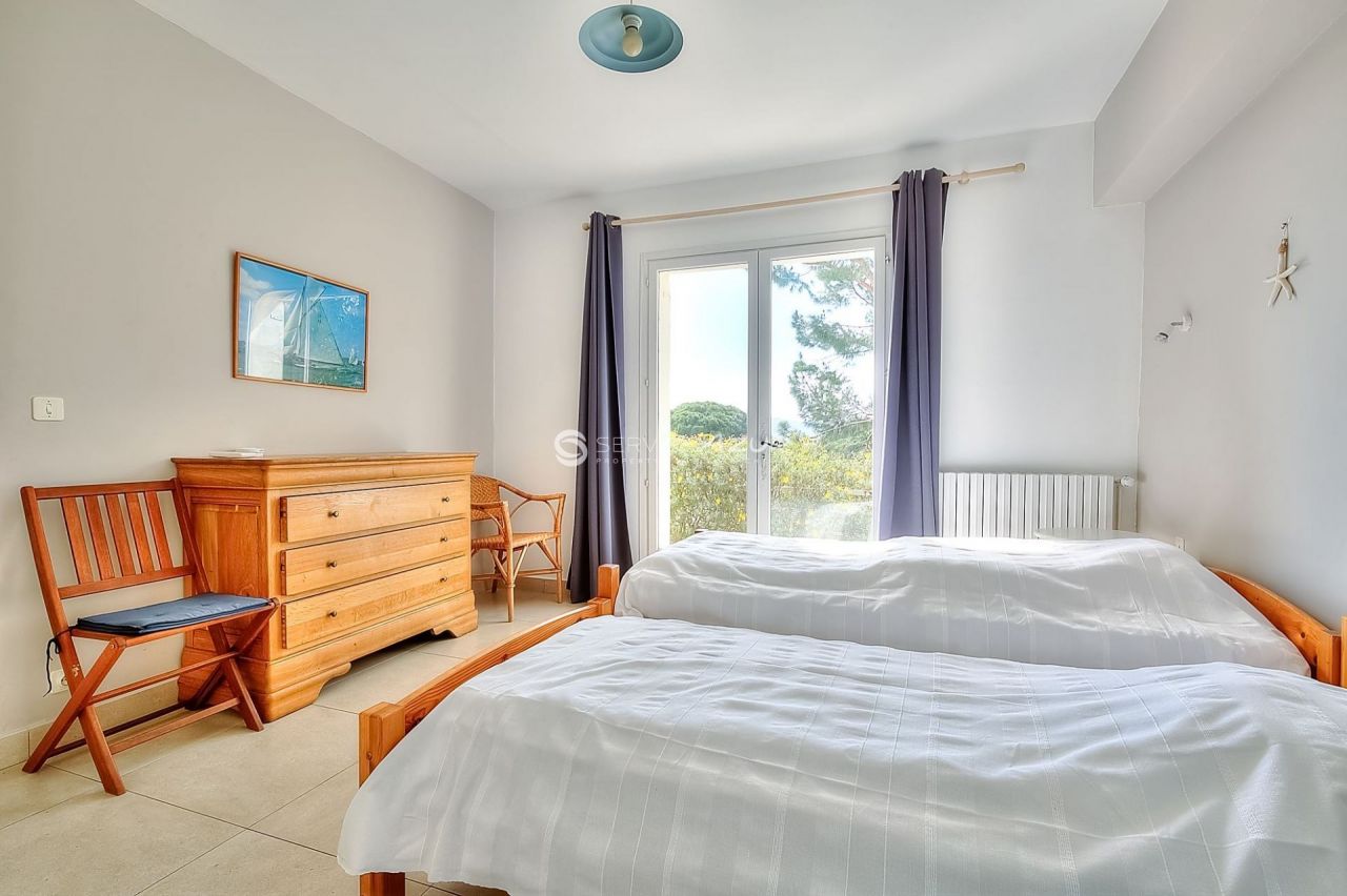 Villa à Cannes, France, 350 m² - image 12