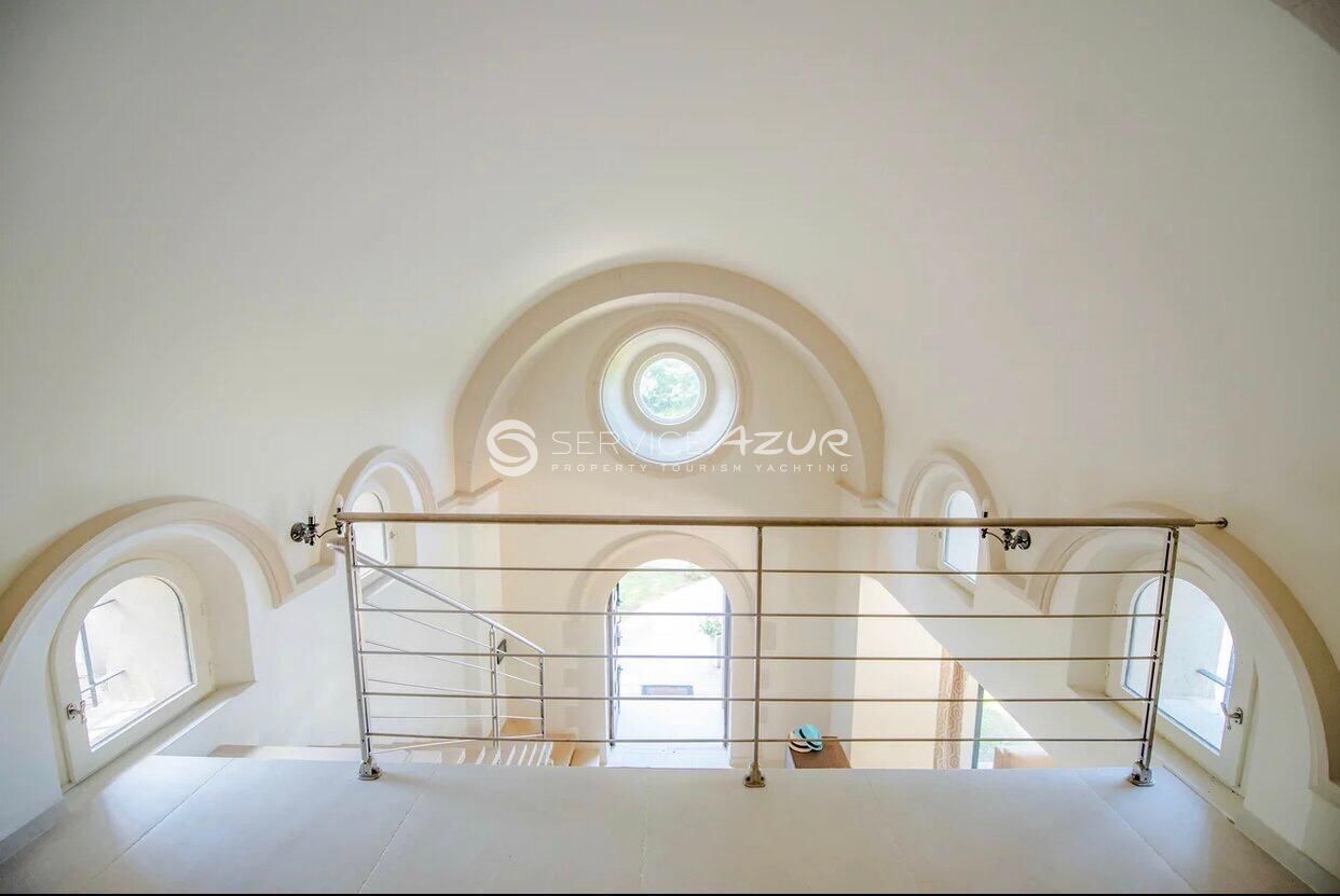 Villa à Antibes, France, 200 m² - image 13