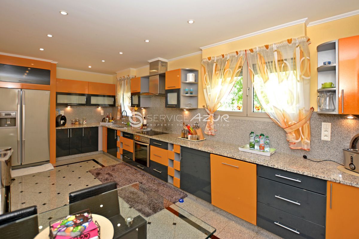 Villa à Cannes, France, 360 m² - image 17