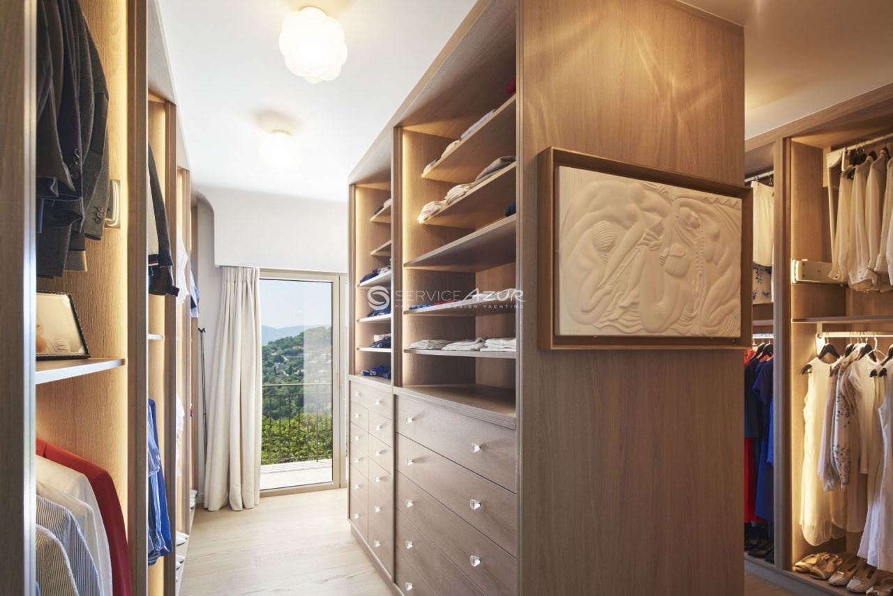 Villa à Mougins, France, 952 m² - image 17