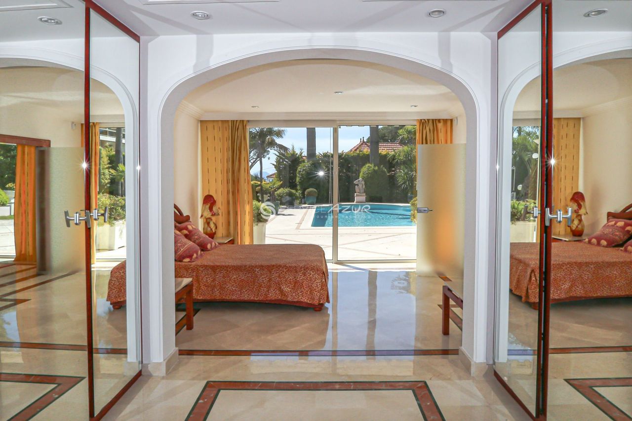Villa a Antibes, Francia, 420 m² - foto 18