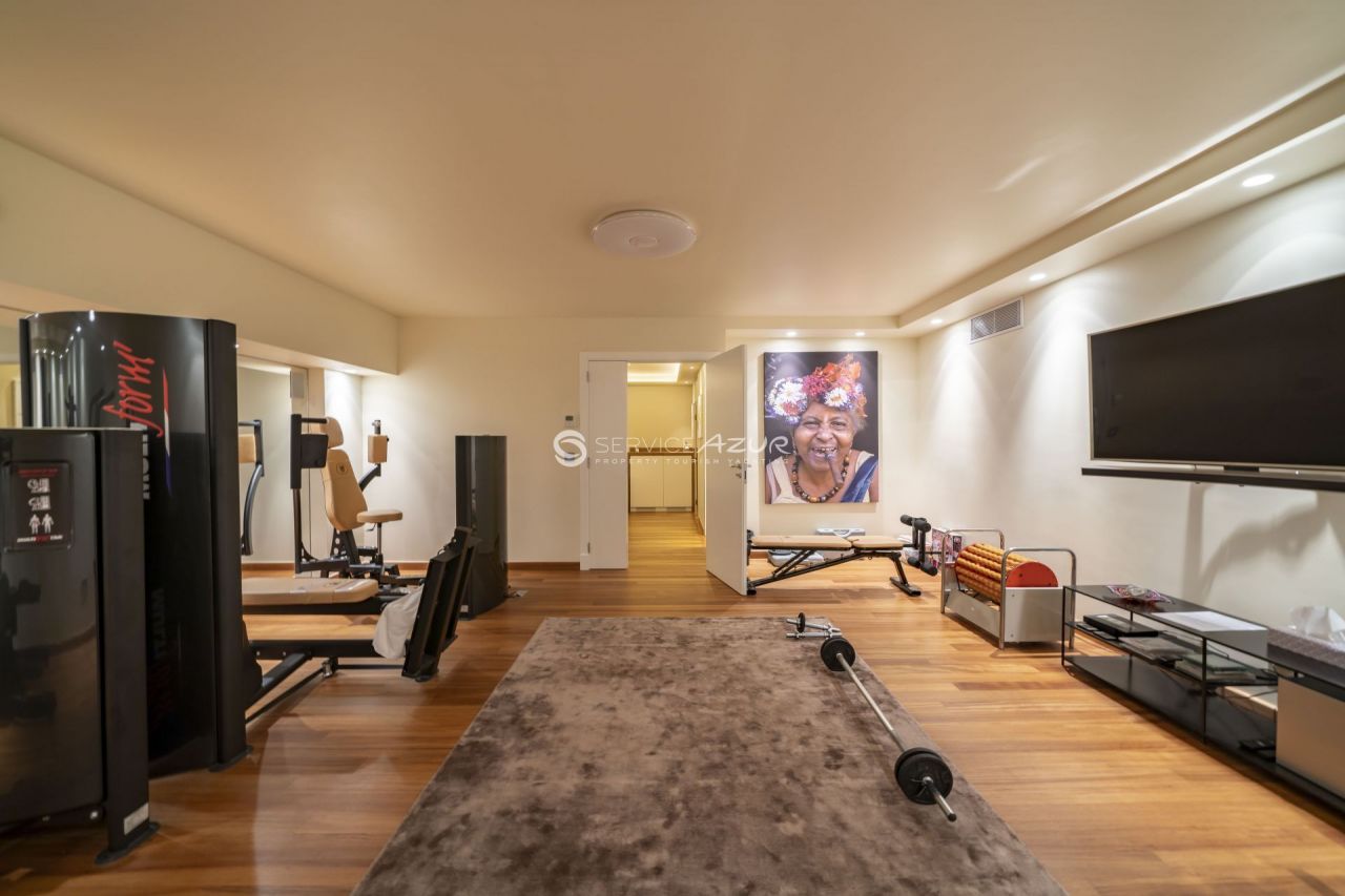 Villa à Mougins, France, 952 m² - image 18