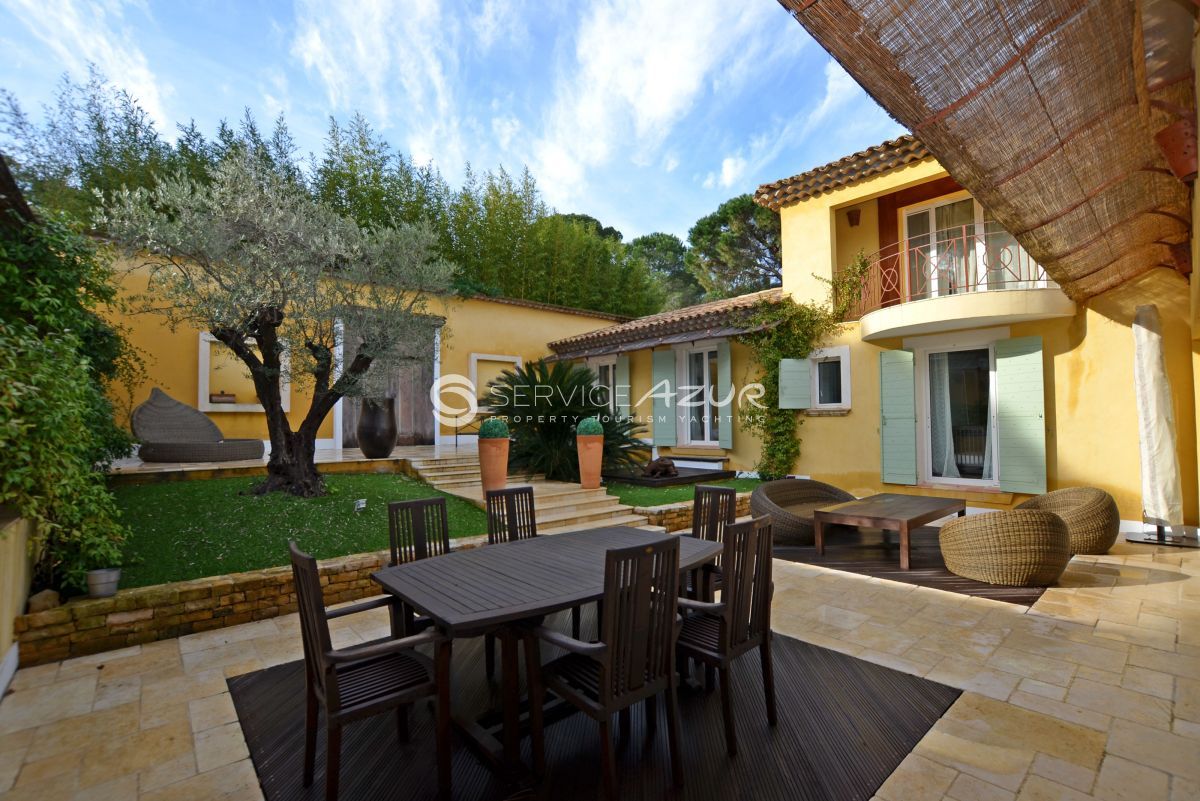 Villa in Saint-Tropez, France, 540 m² - picture 19