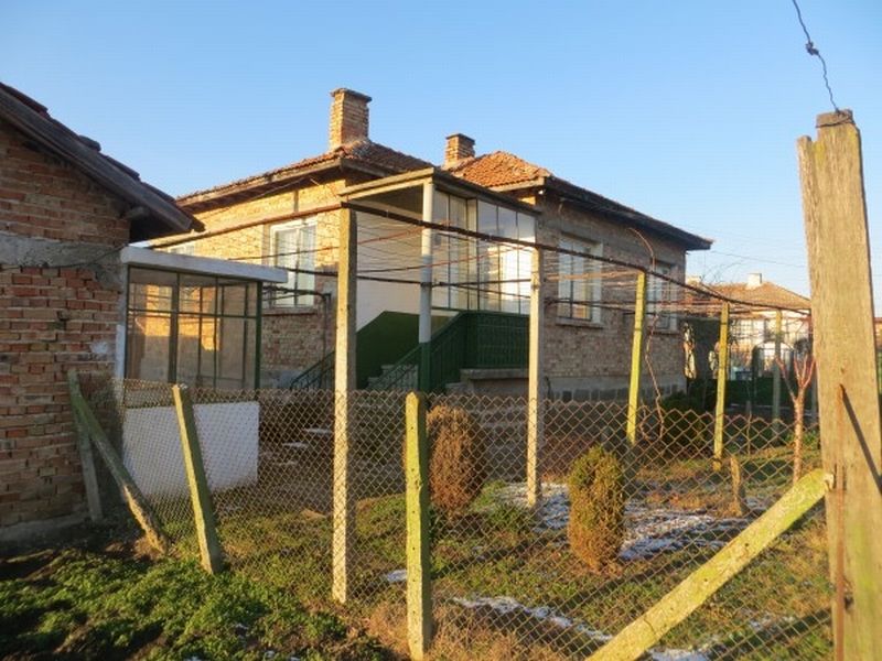 Haus in Trustikovo, Bulgarien, 90 m² - Foto 1