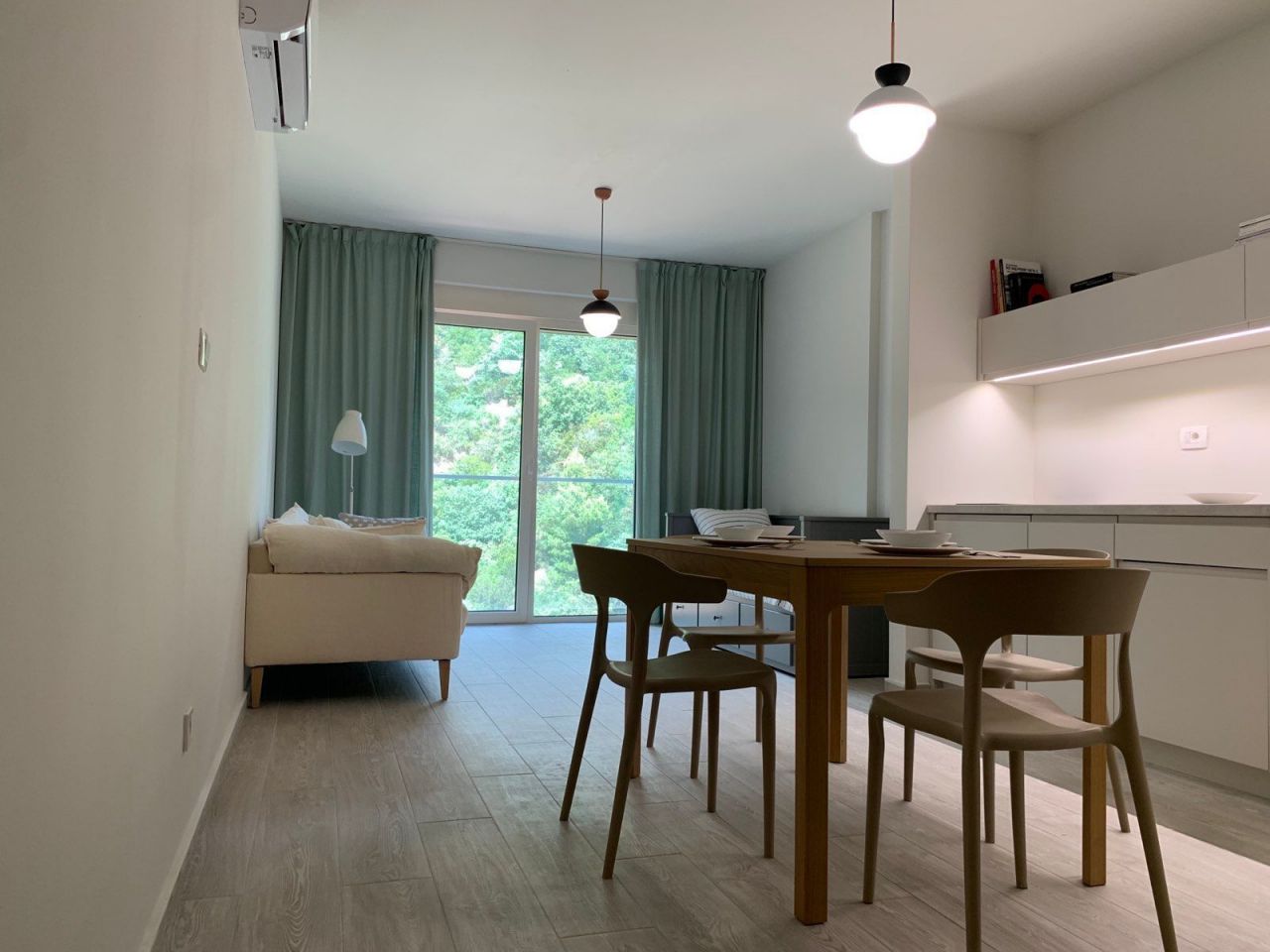 Appartement à Becici, Monténégro, 32 m² - image 1